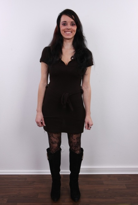 Dark haired girl Maria stands naked during the launch of nude modeling career 15019309