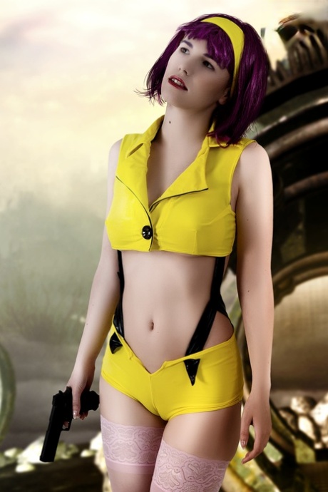Faye Valentine puts a pistol in her mouth while wearing Cowboy Bebop clothing 79084984