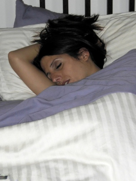 Sleeping lady Lavender Rayne wakes up needing to masturbate her horny pussy 43003045