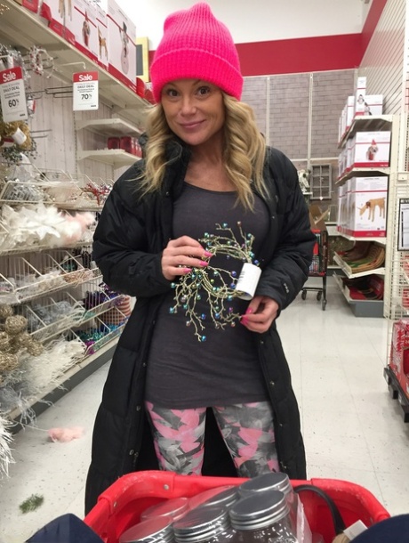 Amateur chick Meet Madden goes Christmas shopping topped in a pink toque 22815881