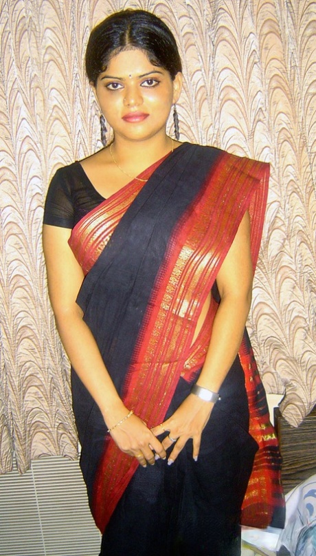 Indian solo girl Neha stands totally naked after disrobing in bedroom 32497289
