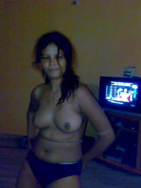 Indian girl has her boobs groped while being fucked missionary style on a bed 51783047