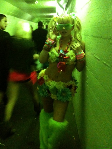 Cute blonde teen Lexi Belle attends a carnival in an appropriate outfit 58048139