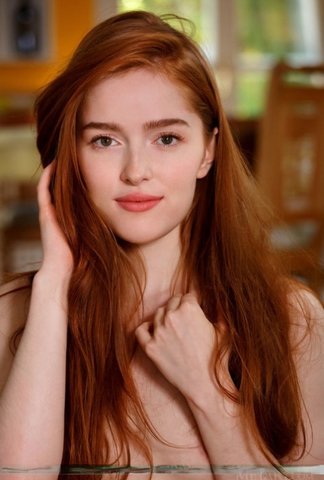 Natural redhead Jia Lissa flexes her supple teen body during nude solo poses 95340594