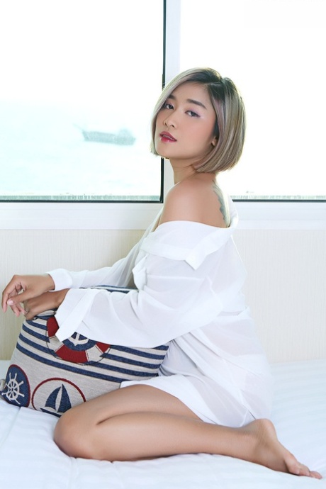 Asian beauty Apple sports red lips while spreading her natural pussy 55217589