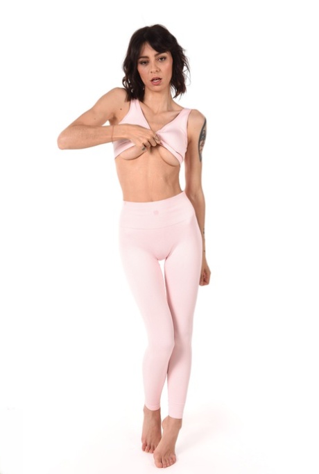 Barefoot Latina female Sasha Meow doffs spandex workout wear to get bare naked 20201241