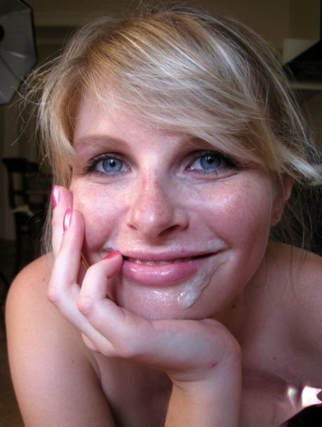 Pregnant amateur Wiska gets jizz on her face during a POV blowjob 26877587