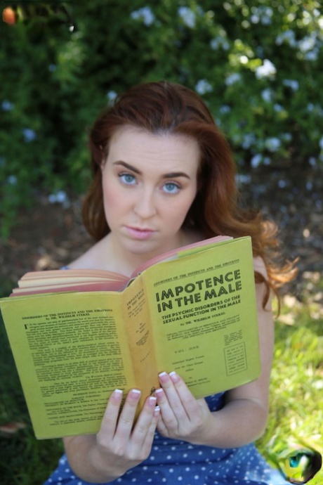 Petite redhead slut Jessie Parker gets gangbanged by brothers from the hood 76651629
