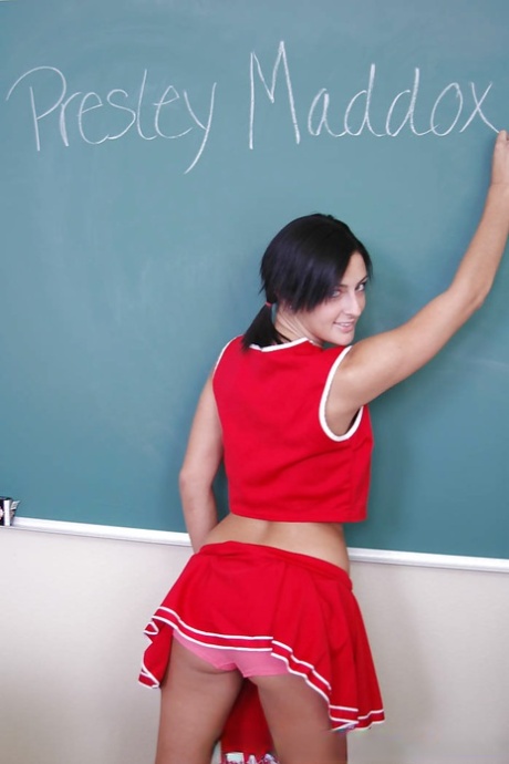 Brunette babe Presley undressing her shcoolgirl uniform for us 64336408