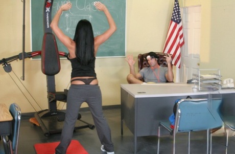 Sportive babe with big tits Audrey Bitoni has sex in the gym 27135284