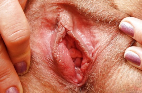 Chubby granny with flabby tits masturbating her twat with a toy 16862816