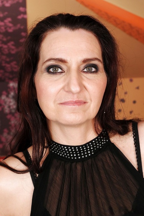 Raven haired granny in stockings Liza Bird stripping and spreading her legs 85517668